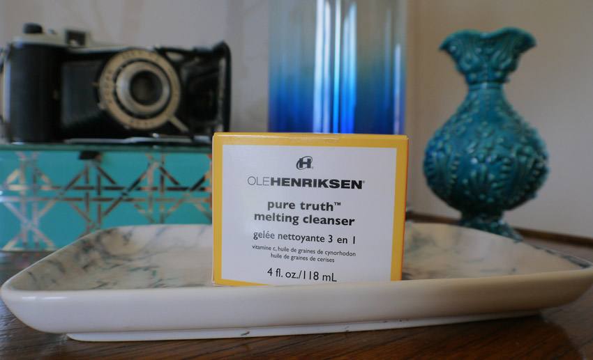 ole-henriksen-pure-truth-melting-cleanser-review