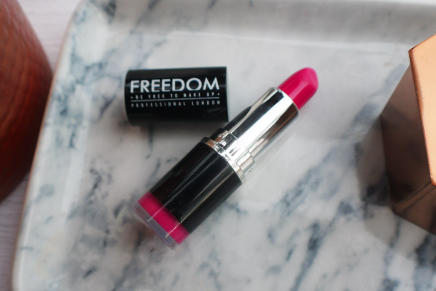 freedom-makeup-candy-sweet-lipstick