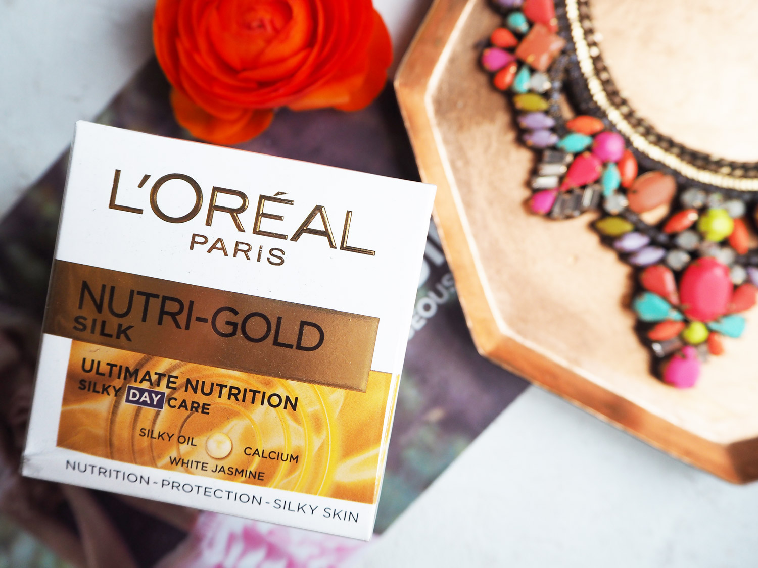 look-incredible-april-2016-nutri-gold-silk-day-cream