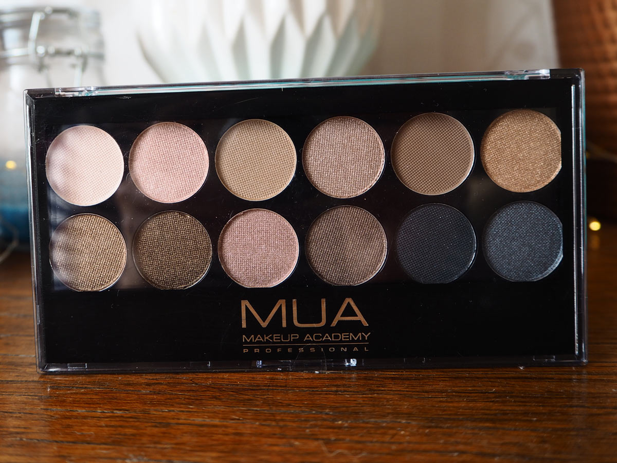 my-fiance-does-the-20-shopping-challenge-collection-mua-undressed-palette