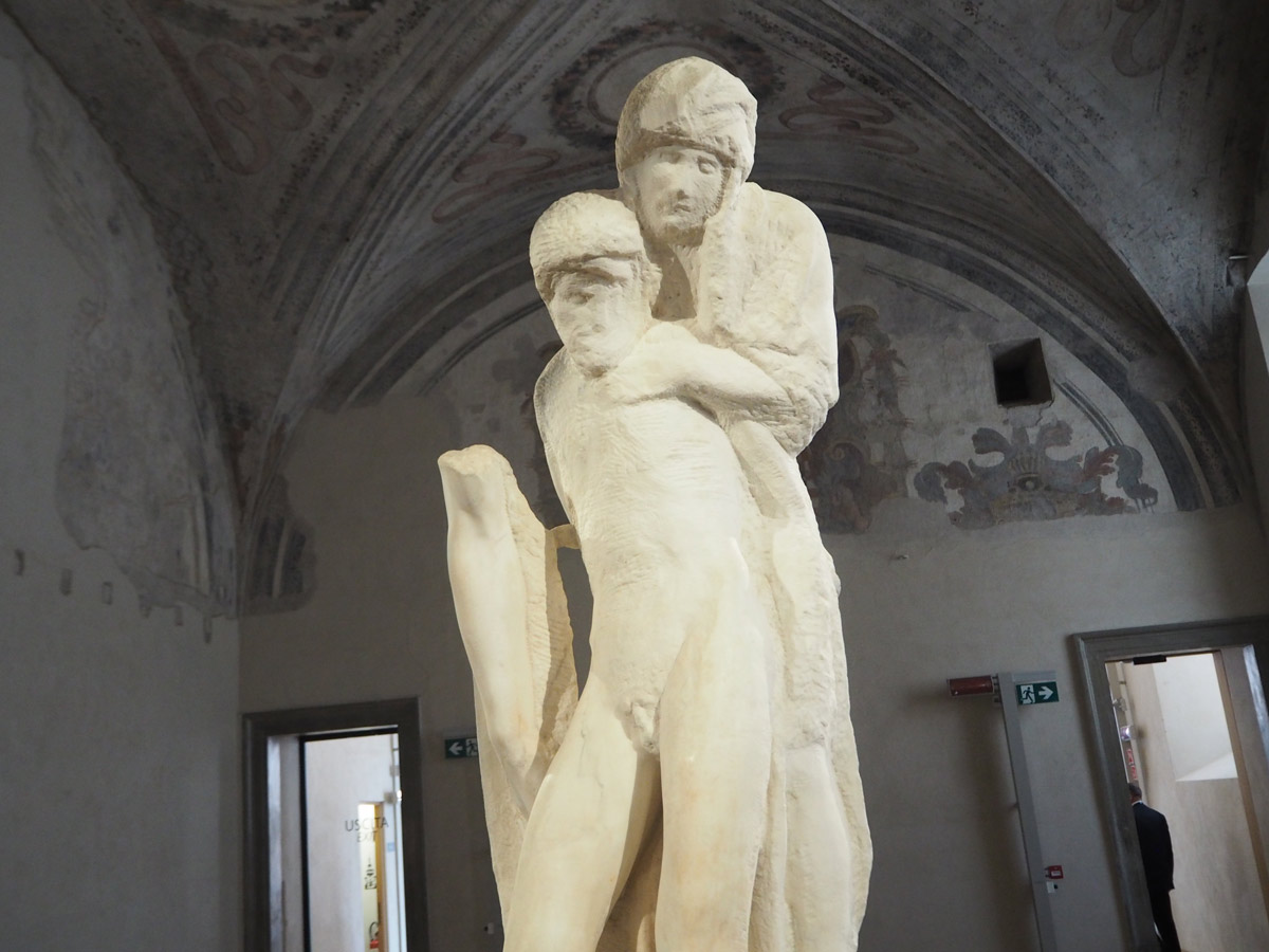 michelangelo-milano-sculpture