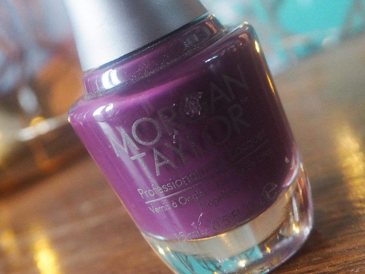 morgan-taylor-royal-treatment-swatch-review-1